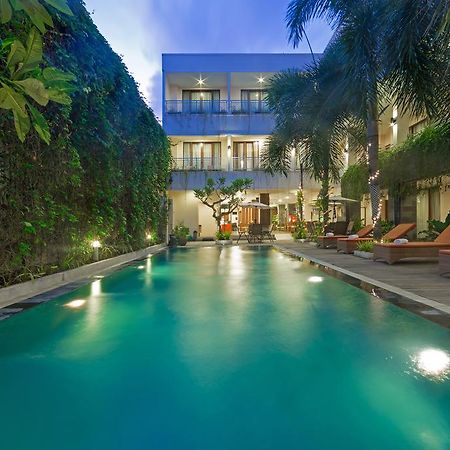 Vihan Suites Bali Kuta Lombok Extérieur photo