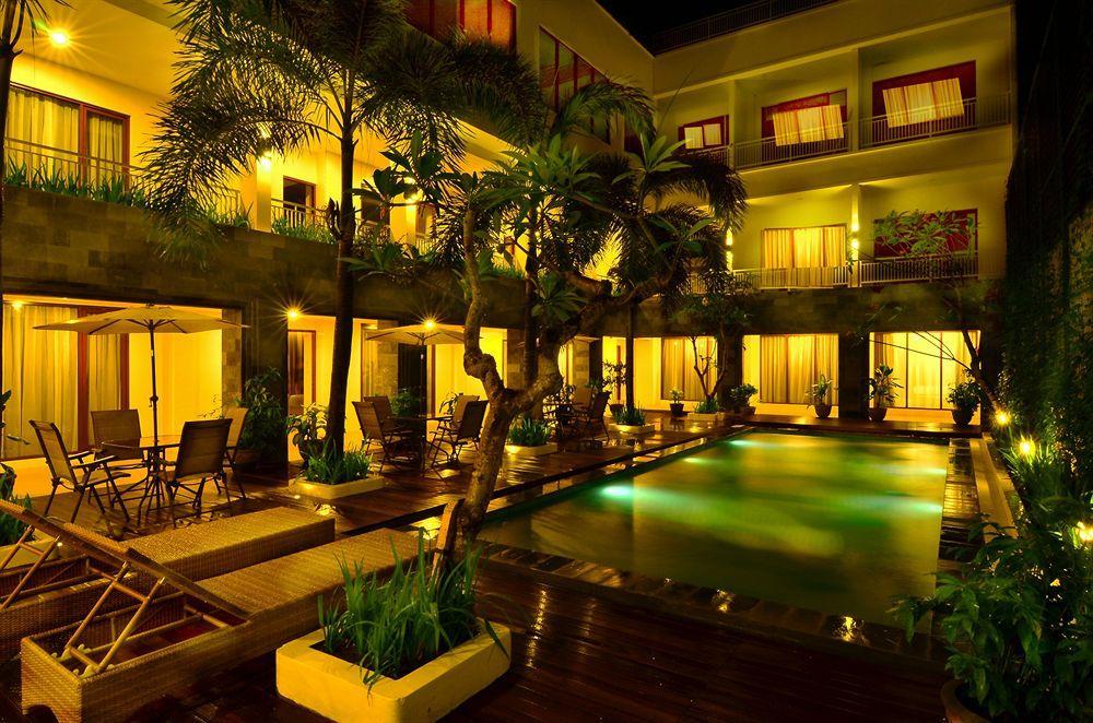 Vihan Suites Bali Kuta Lombok Extérieur photo