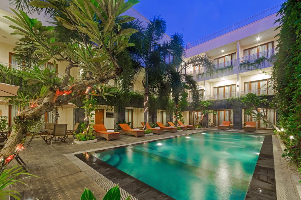 Vihan Suites Bali Kuta Lombok Extérieur photo