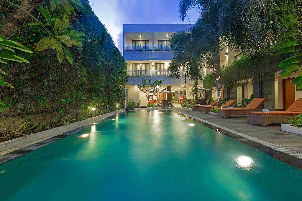 Vihan Suites Bali Kuta Lombok Extérieur photo