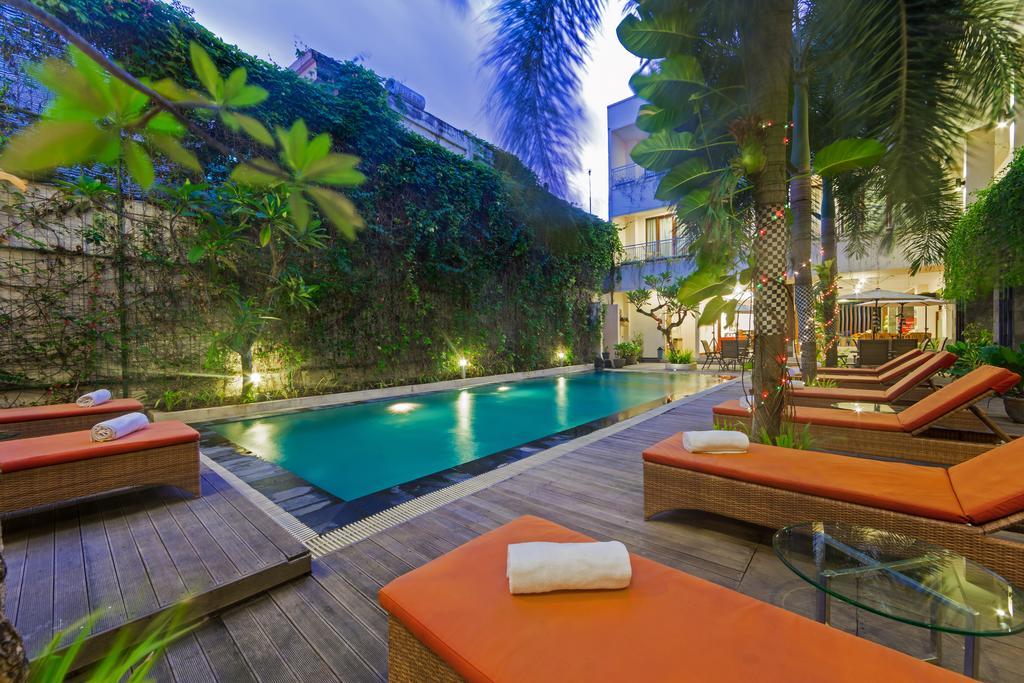 Vihan Suites Bali Kuta Lombok Extérieur photo