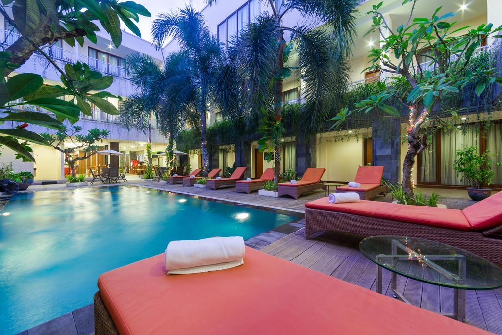 Vihan Suites Bali Kuta Lombok Extérieur photo