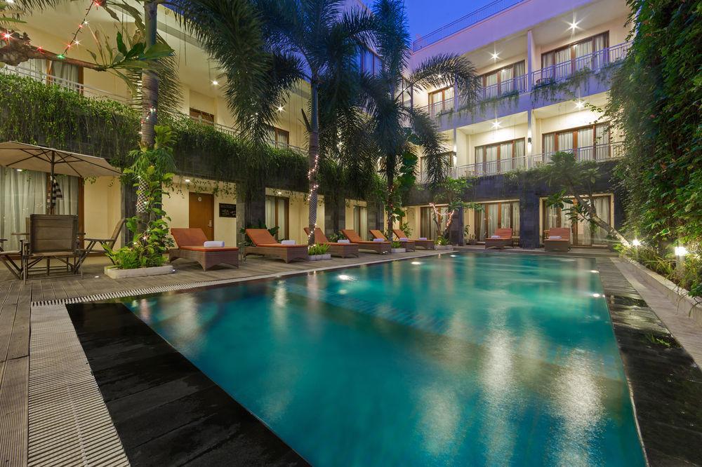 Vihan Suites Bali Kuta Lombok Extérieur photo