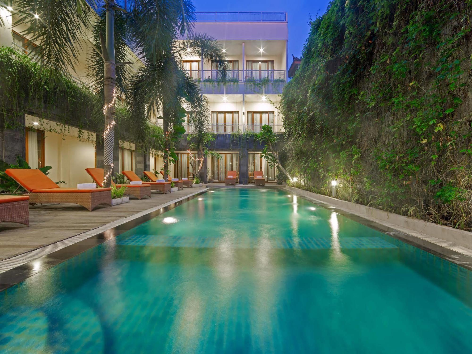 Vihan Suites Bali Kuta Lombok Extérieur photo