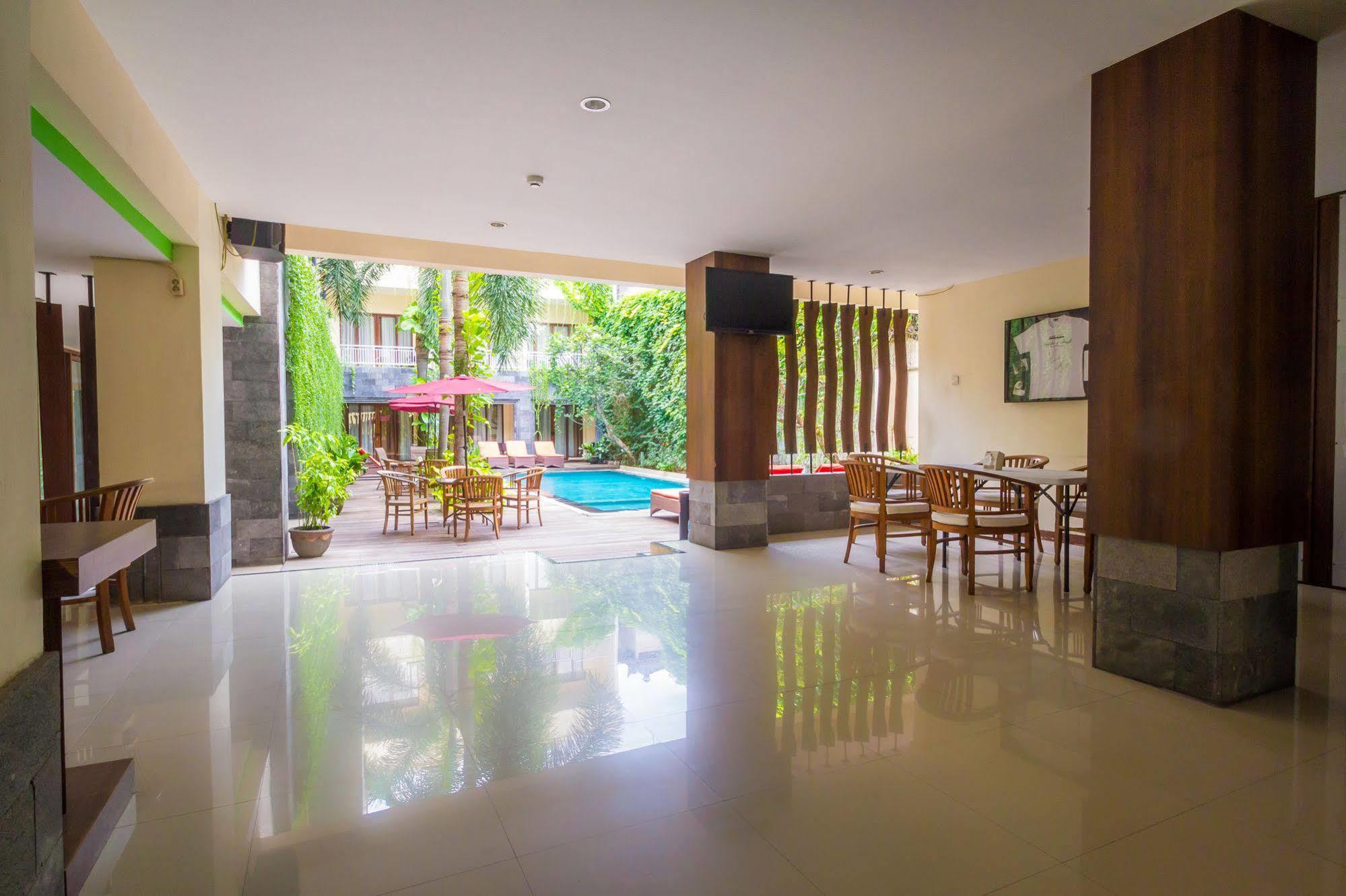 Vihan Suites Bali Kuta Lombok Extérieur photo