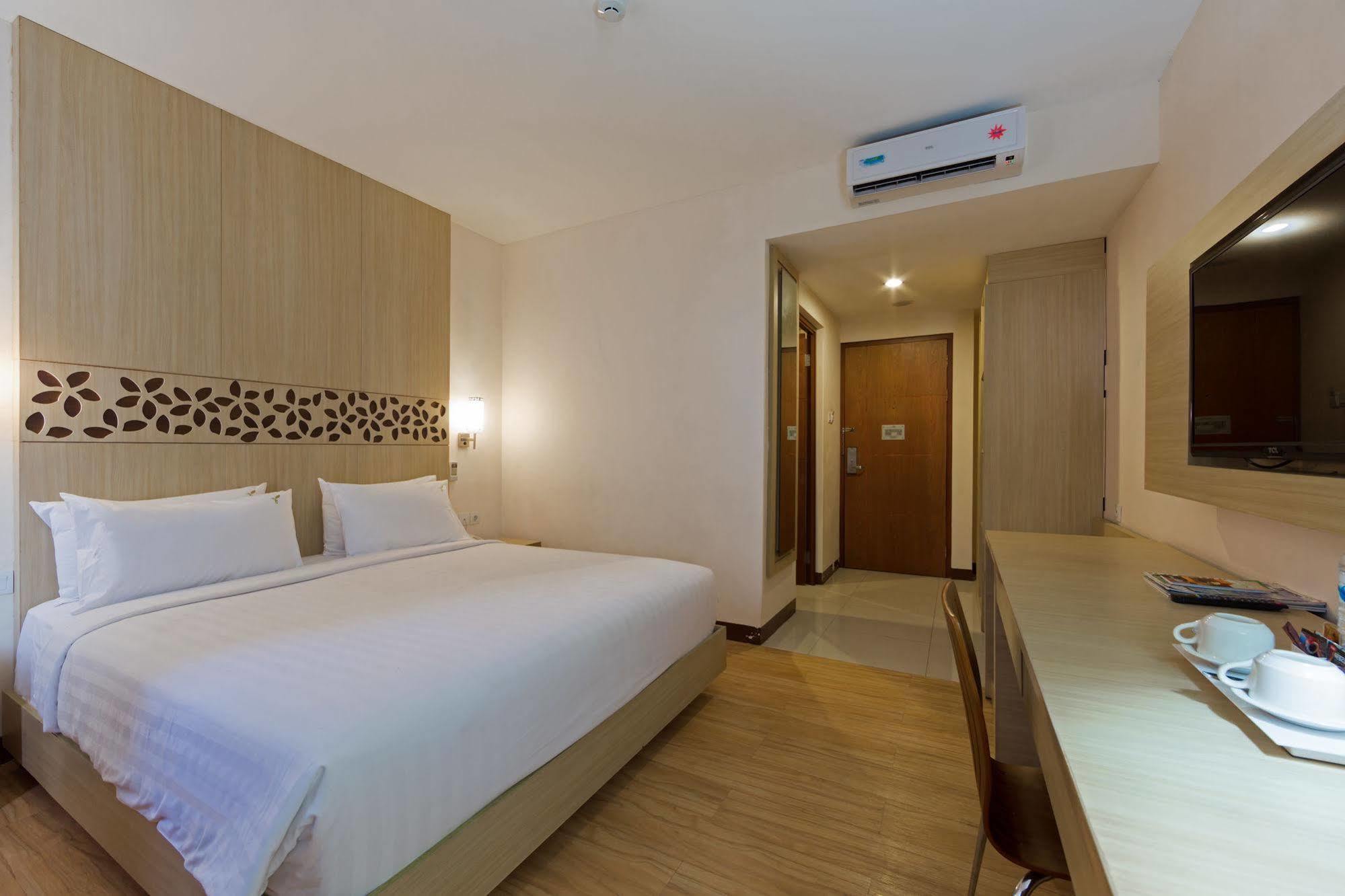 Vihan Suites Bali Kuta Lombok Extérieur photo