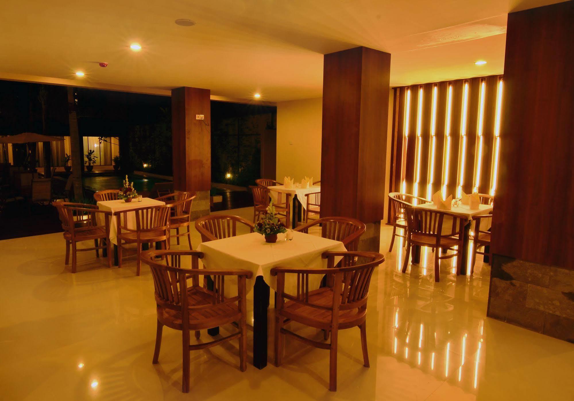 Vihan Suites Bali Kuta Lombok Extérieur photo