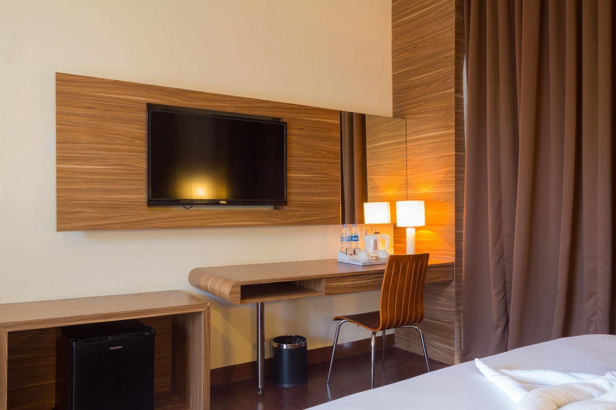 Vihan Suites Bali Kuta Lombok Extérieur photo