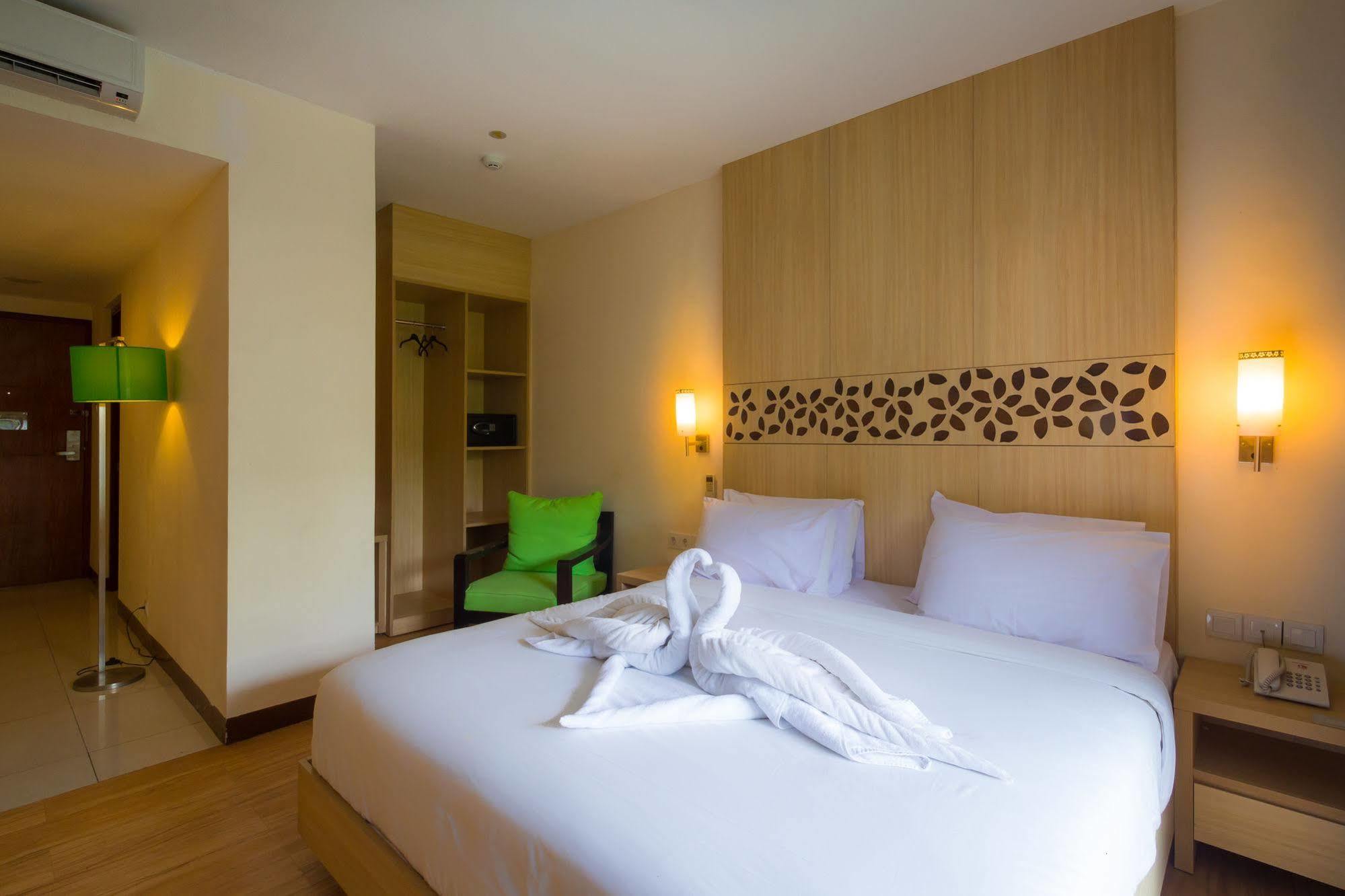 Vihan Suites Bali Kuta Lombok Extérieur photo