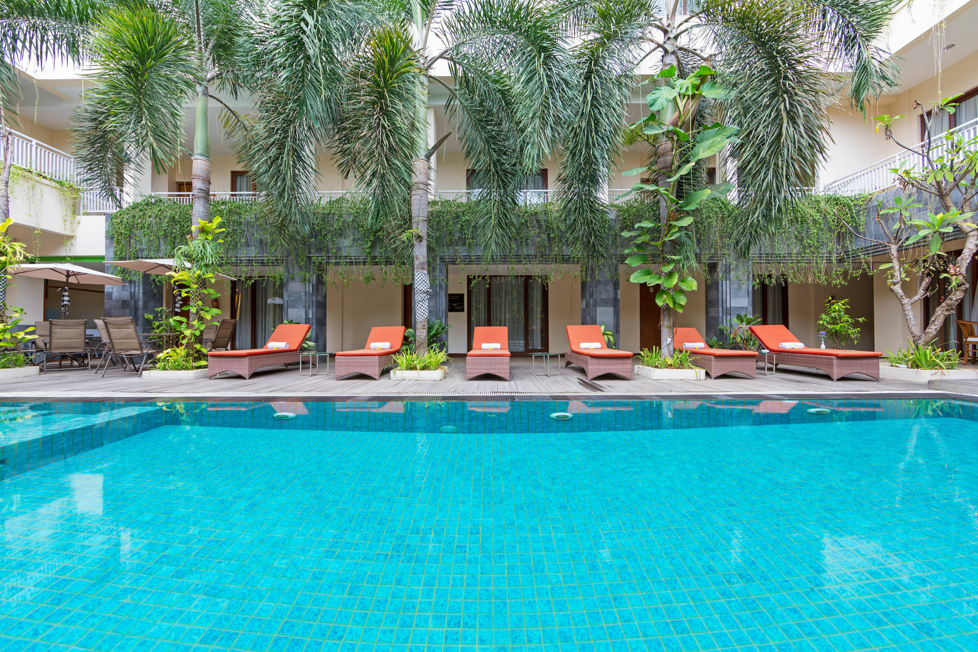 Vihan Suites Bali Kuta Lombok Extérieur photo